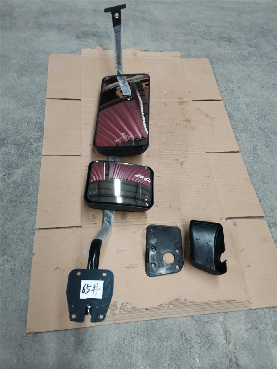 DZ1642770040 F2000 मिरर ब्रैकेट असेंबली